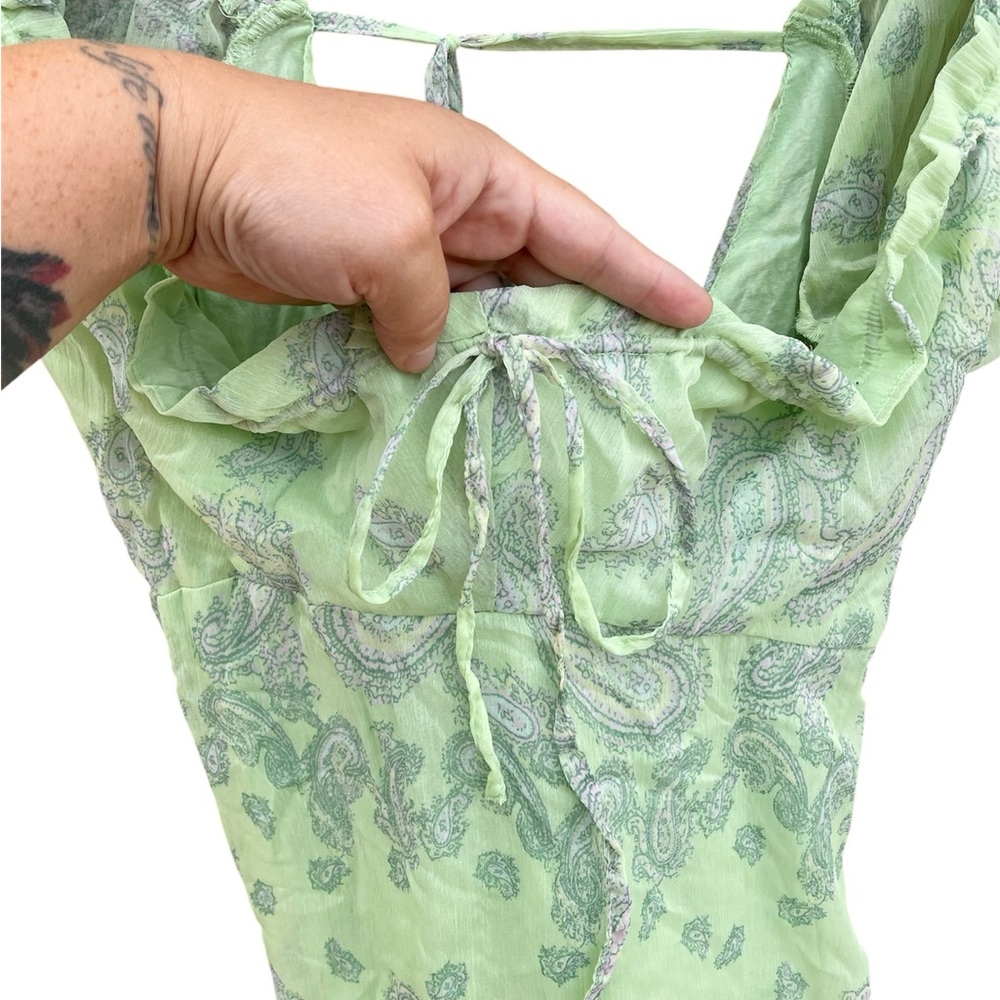 Urban Outfitters Becca Printed Puff Sleeve Mini Dress - Picture 8 of 11